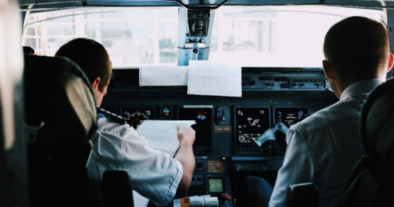 jet advisor flight planning crew control